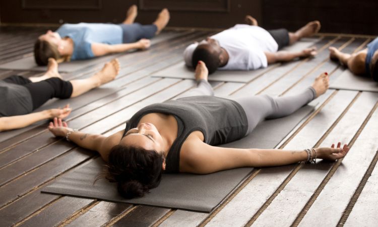 ¿Qué es Savasana y para qué sirve la postura más importante?